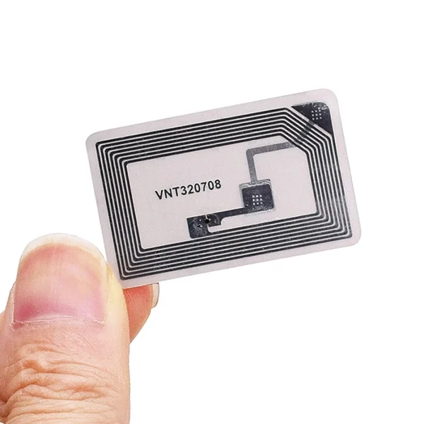 تگ NFC پشت برچسب دار (لیبل) فرکانس 13.56