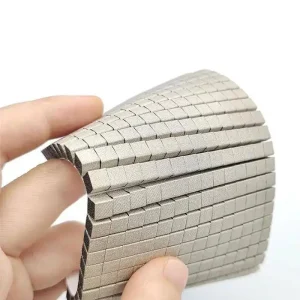 ابر فوم رسانا مناسب تاچ خازنی پشت برچسب دار (جایگزین فنر) ابعاد 7x7x5mm